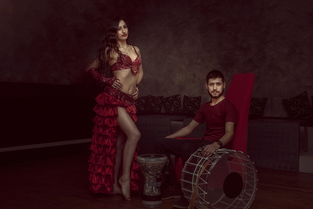 卓越女王：璀璨女王手游全攻略，详细解析主线任务及角色成长策略