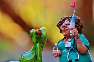 (玩法类似皇室战争的手游)探讨一款类似皇室战争的游戏:优缺点和玩法差异的比较 (玩法类似皇室战争的手游)探讨一款类似皇室战争的游戏:优缺点和玩法差异的比较