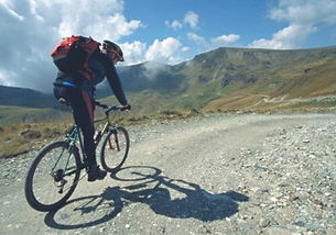速降山坡自行车最新版下载安卓-速降山坡自行车无限背包无限血下载v.2.56