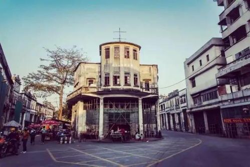 拆穿:水满金山钱满仓:大三巴资料免费大全与2025新澳门最新款免费,拒绝不实的假营销套-创新解读、解释与落实